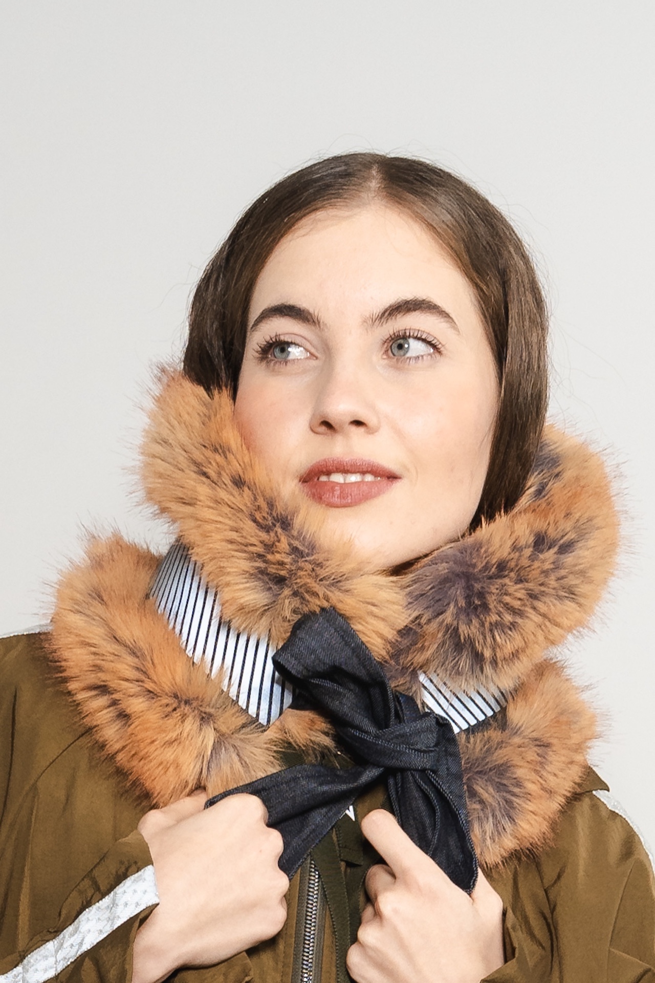 Schal-reflekierend-damen-fuchs-fake-fur