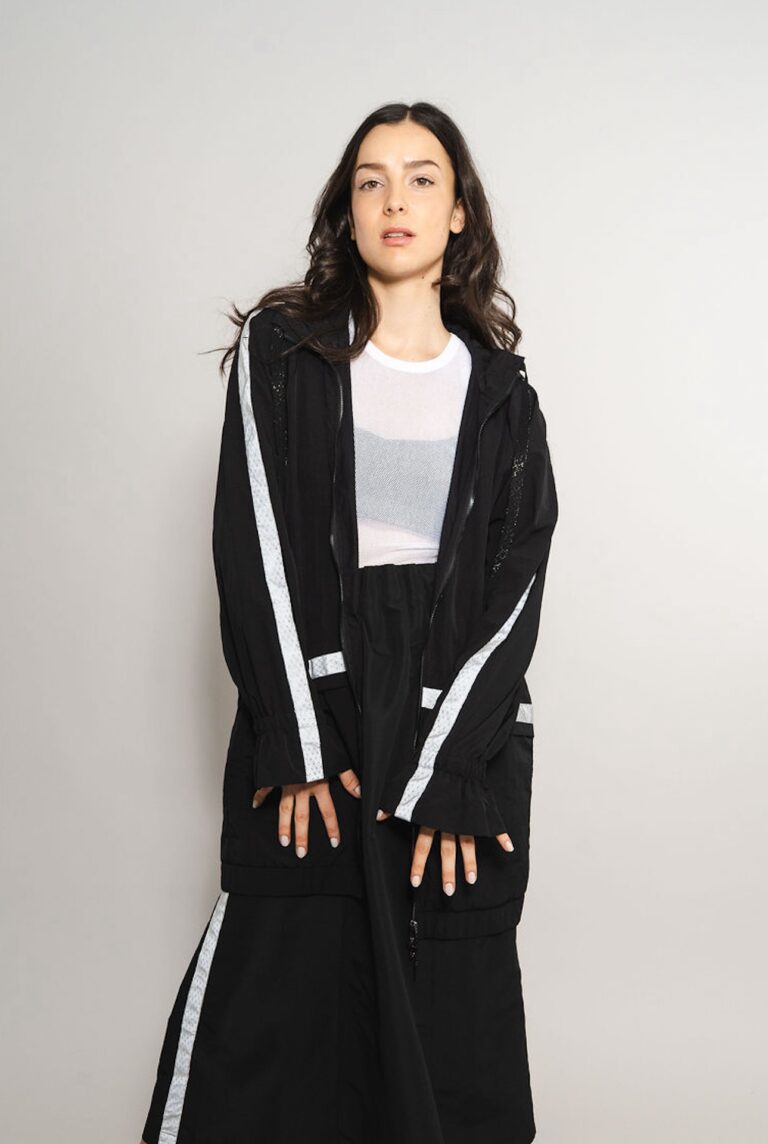 Freizeitjacke-Stella-Damen-schwarz-reflektoren