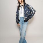 blaue-jacke-damen-reflektierend
