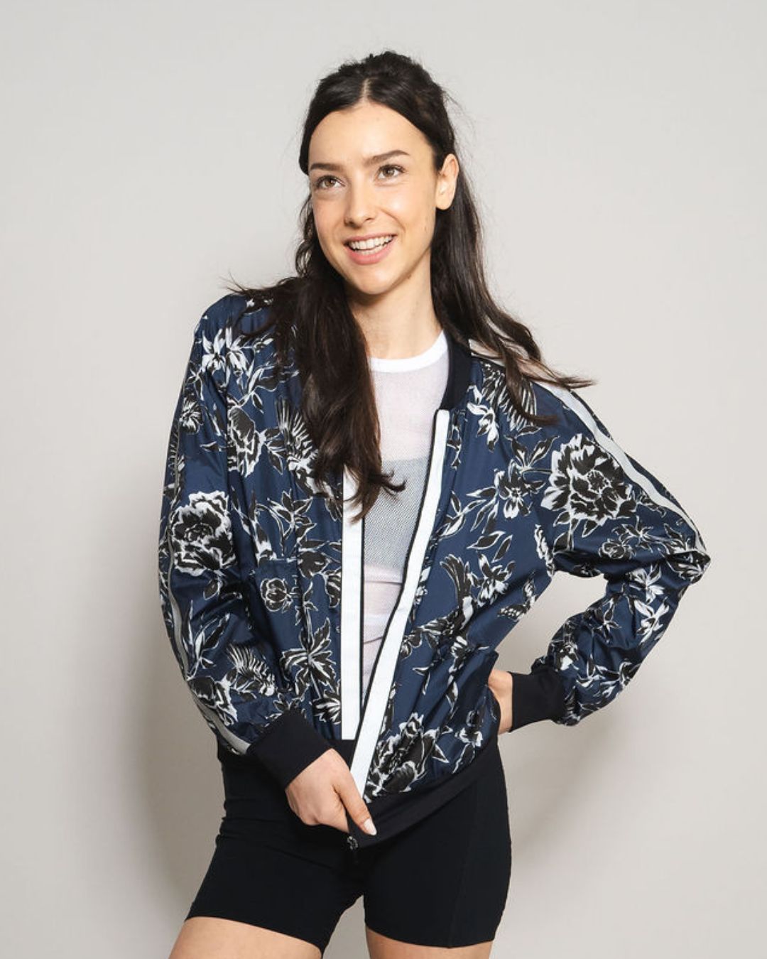 sportjacke-mit-reflektoren